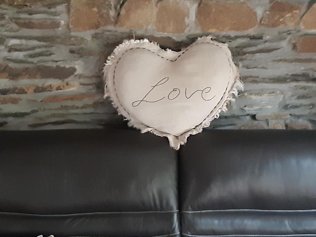 Gite Au Coeur De Champlon Exterior foto
